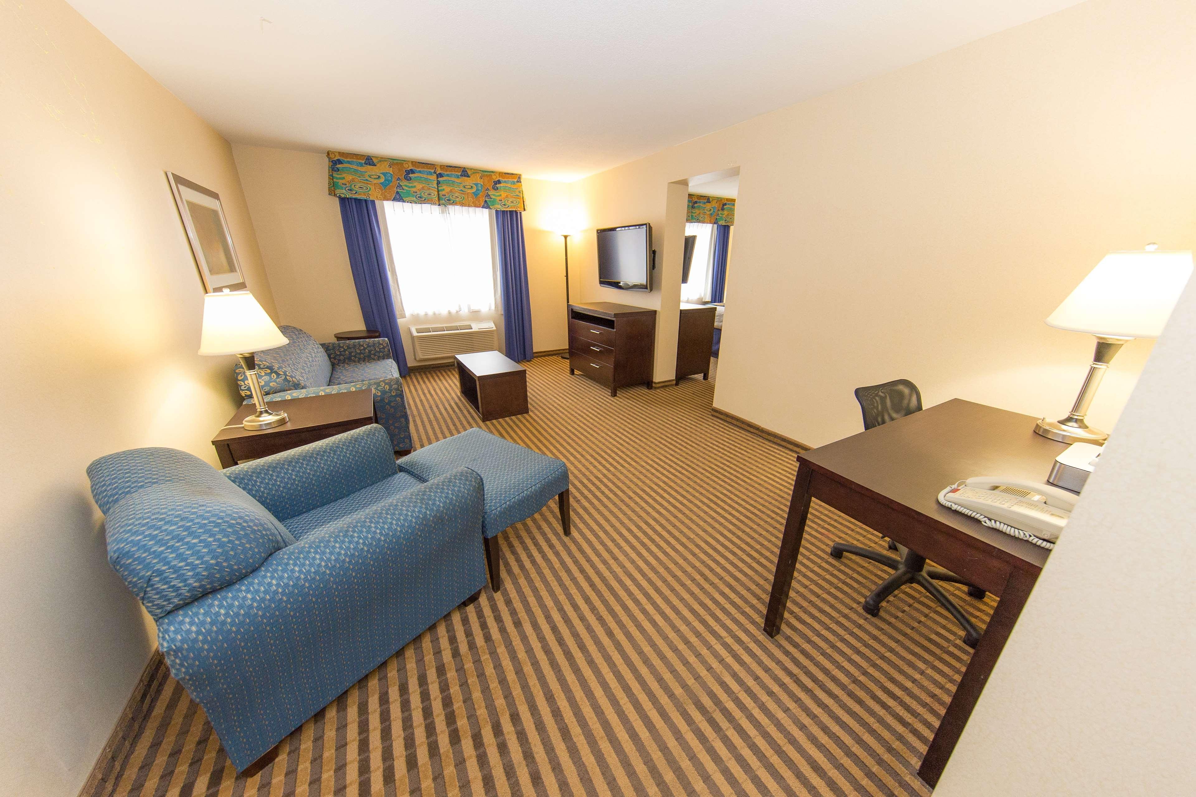 Best Western Plus Portage Hotel&Suites Extérieur photo