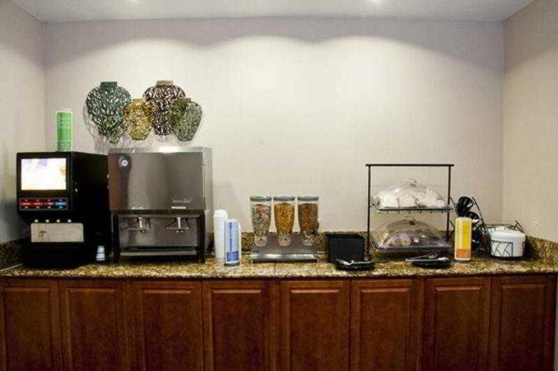 Best Western Plus Portage Hotel&Suites Extérieur photo